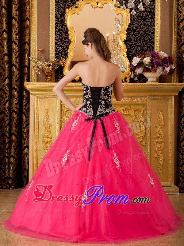 Breckenridge CO Appliqued Quinces Dresses in Hot Pink and Black